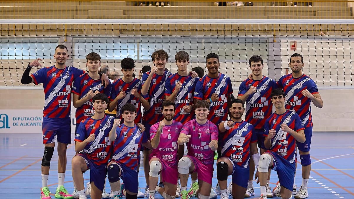 El Club Voleibol Elche es el líder de su grupo en Primera Nacional
