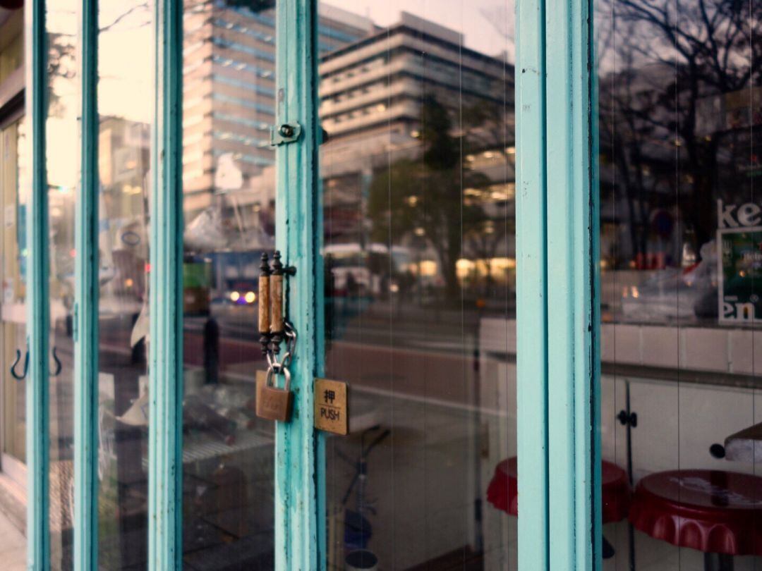 La CPOE pide a Ayuntamiento y Diputación más ayudas para hostelería y comercio