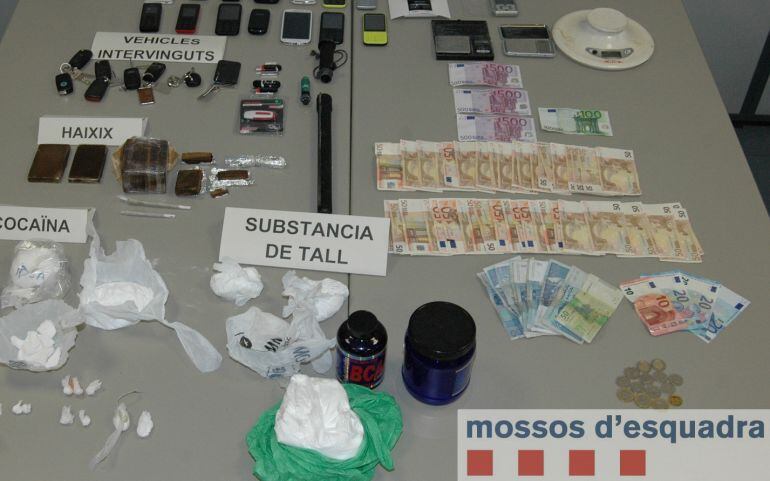 Tot el material intervingut.