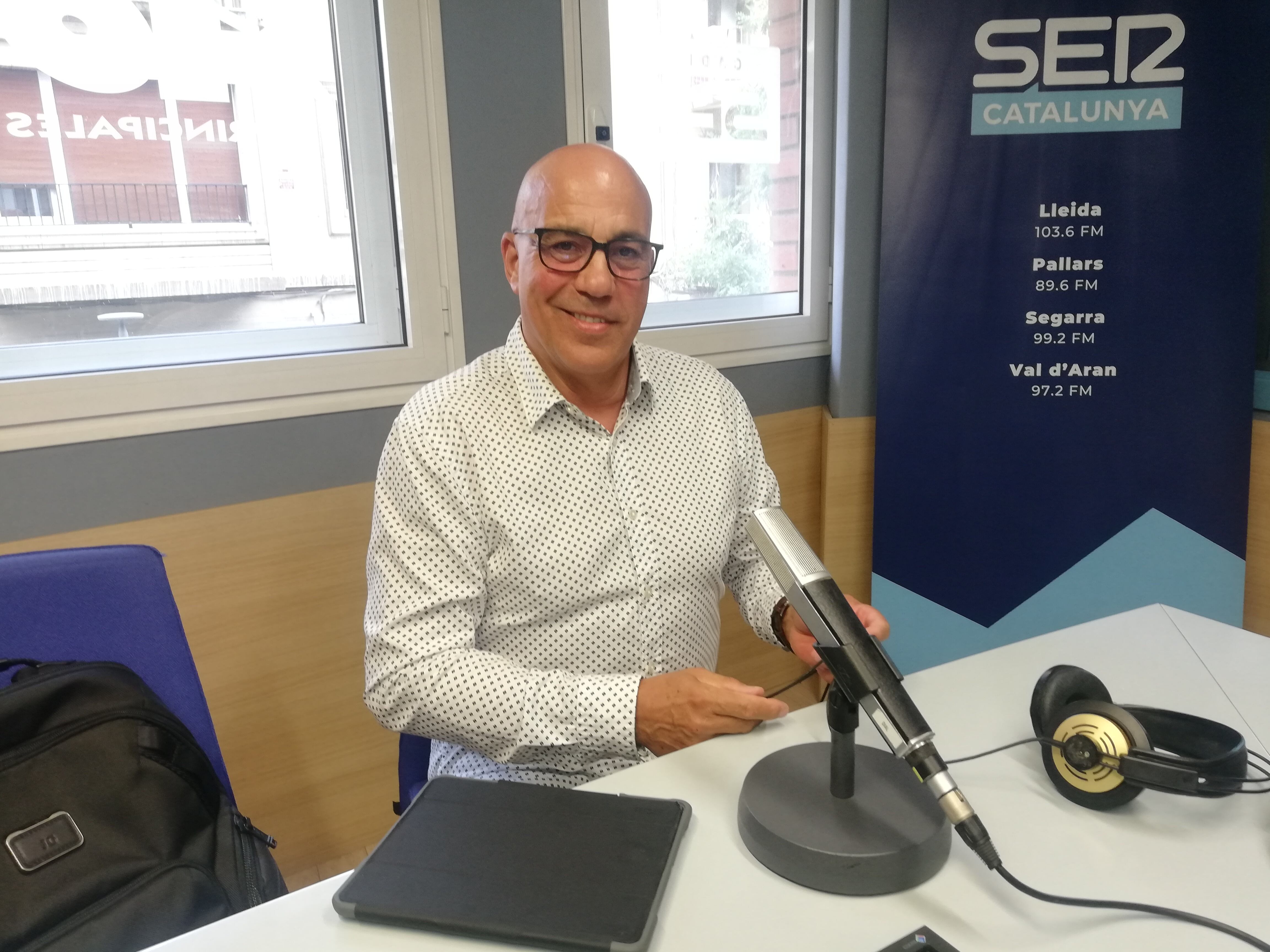 Un moment de l'entrevista a Ràdio Lleida a Josep Maria Gardeñes, president de la COELL. Foto: Ràdio Lleida.