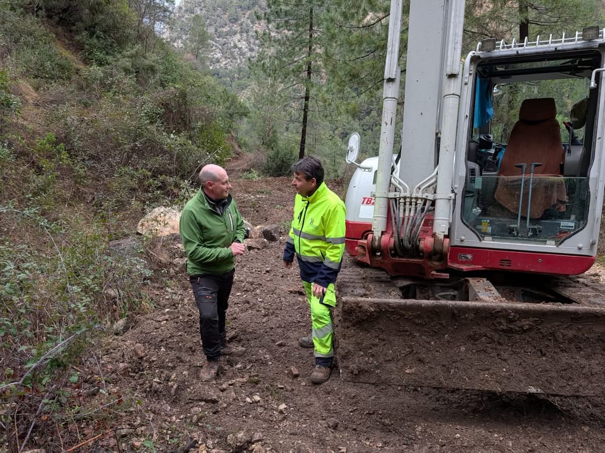 Una avería obliga a activar un suministro alternativo de agua a La Loma