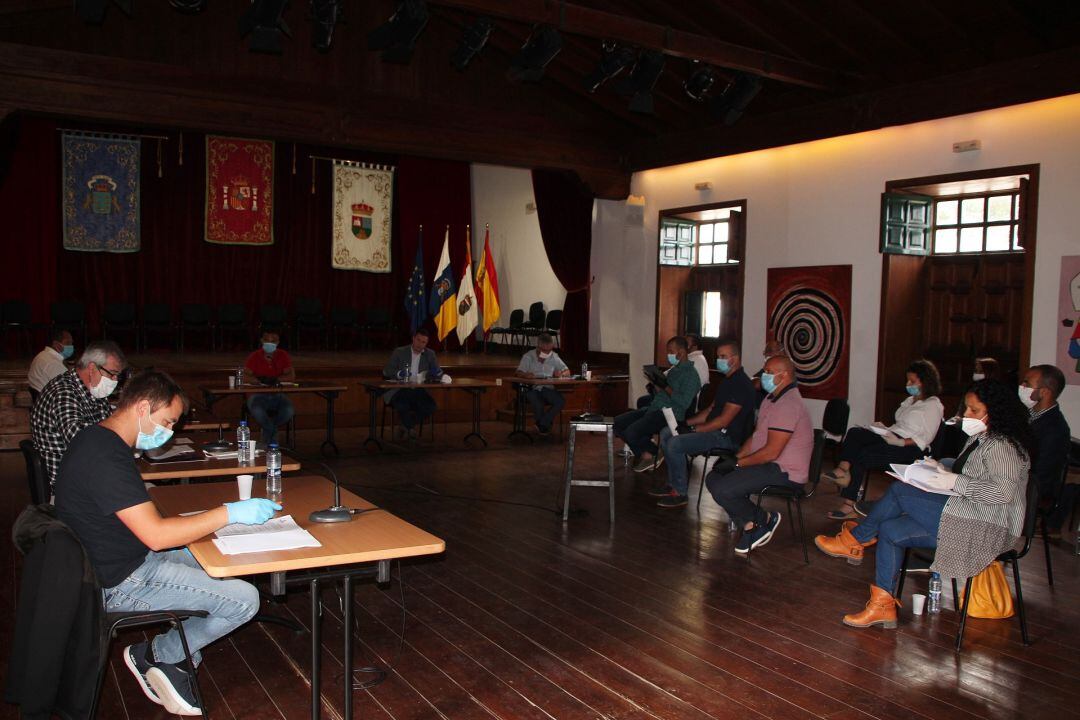 Un momento del pleno de Yaiza de este jueves.