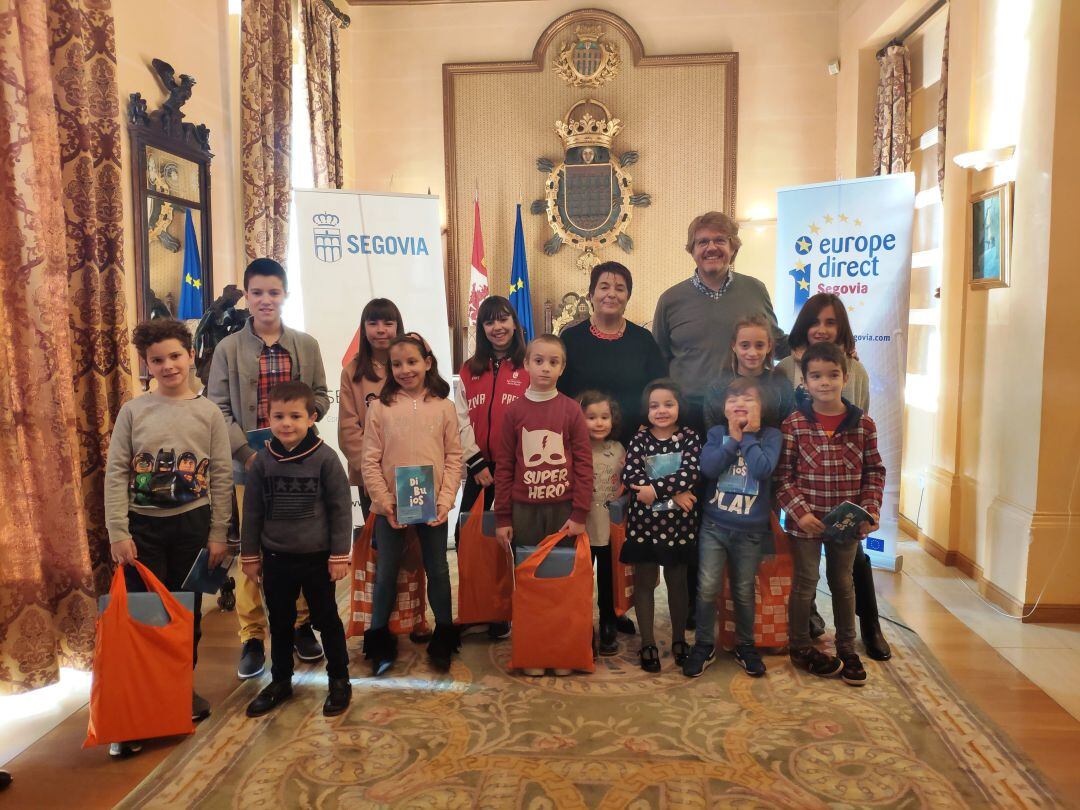 Ganadores del concurso de dibujo “Segovia ciudad europea”