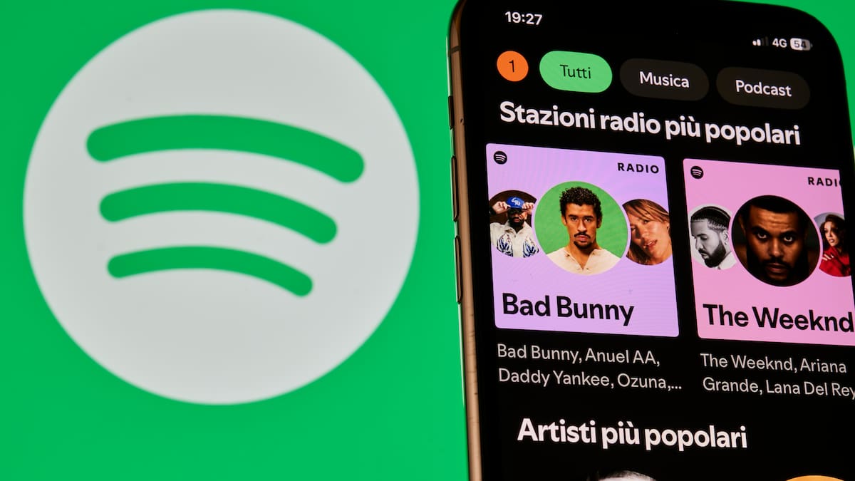 La Tertulia de Cómicos | Víctor Manuel y el Wrapped para resumir el día de la Constitución