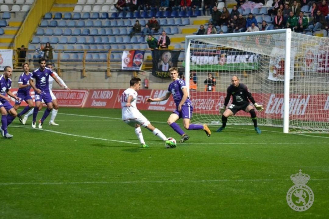 Eneko Capilla es uno de los jugadores más en forma en la Cultural