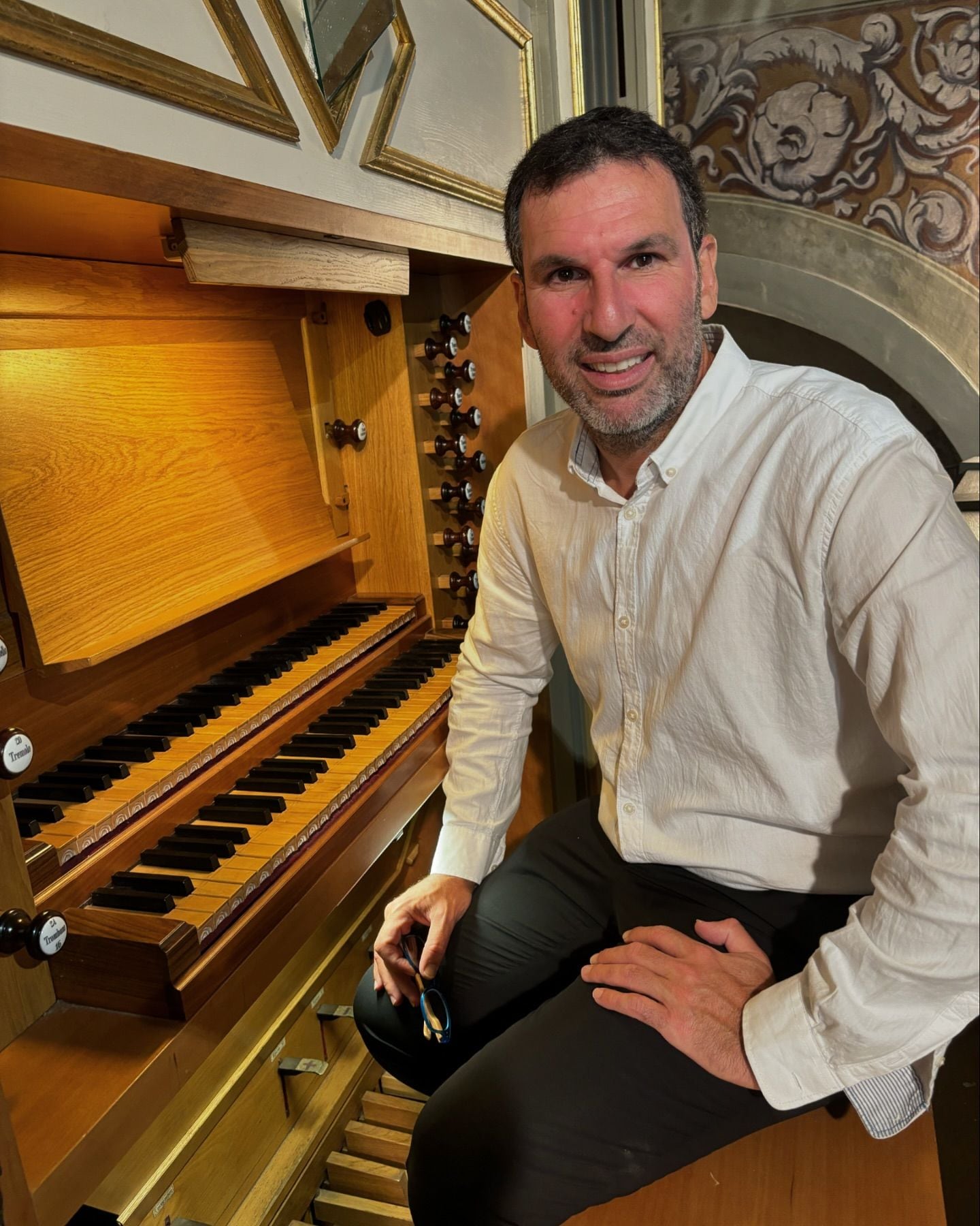 El organista Arturo Barba. Fuente: Arturo Barba