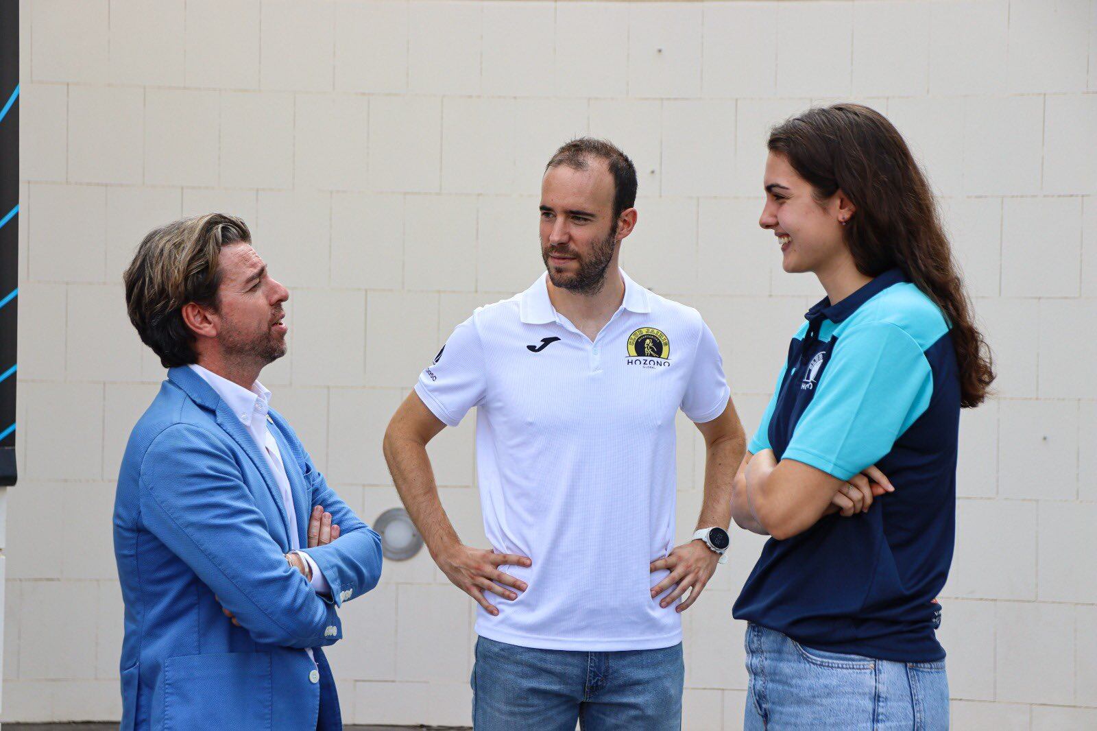 Fran Sánchez junto a Canut y Paula Ginzo