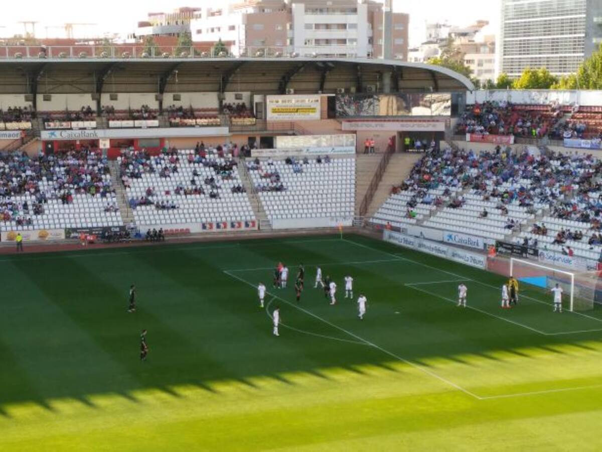 Al Alba se le atasca el Sestao