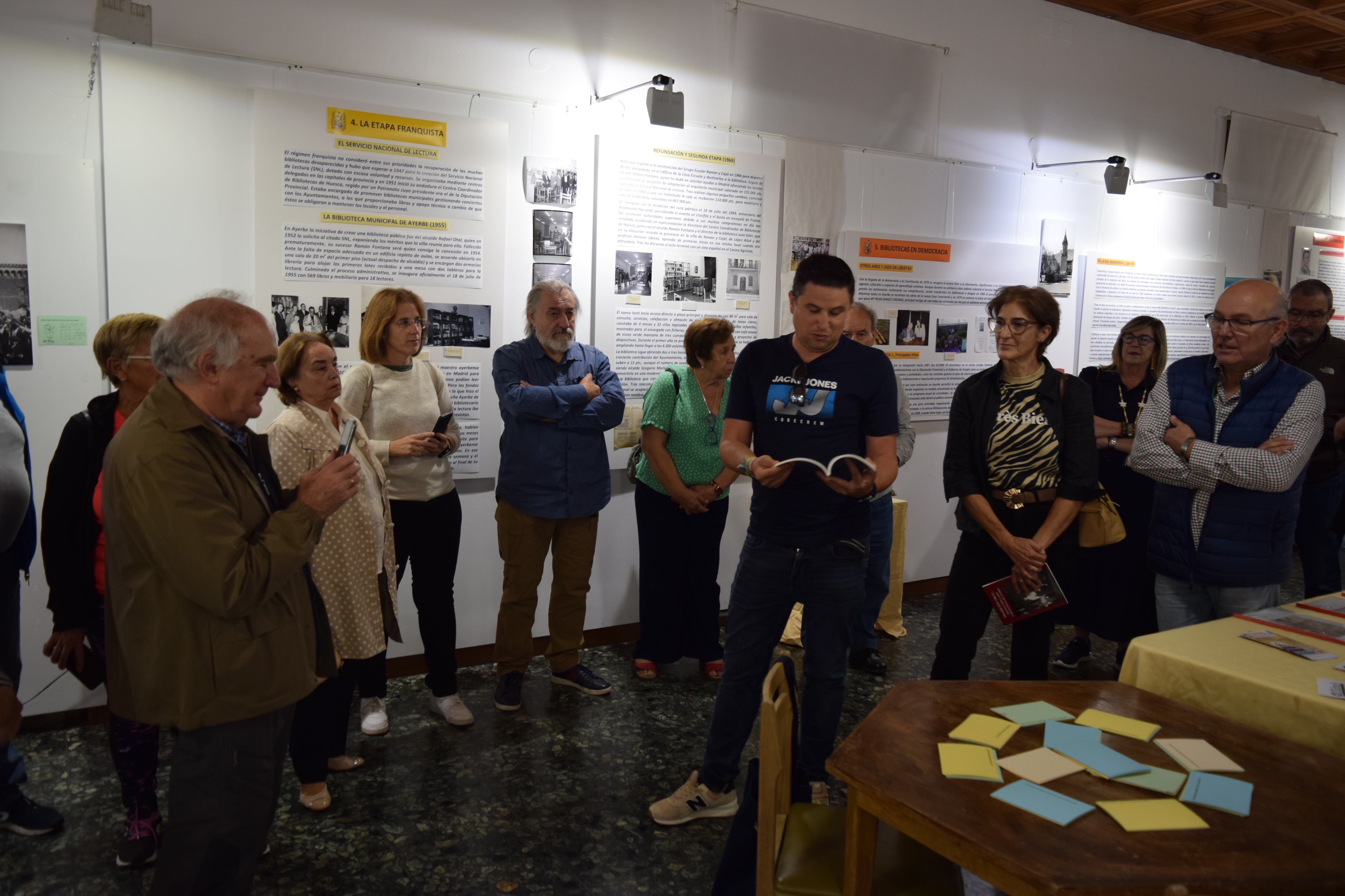 Inauguración de la muestra “Ayerbe entre líneas”.
