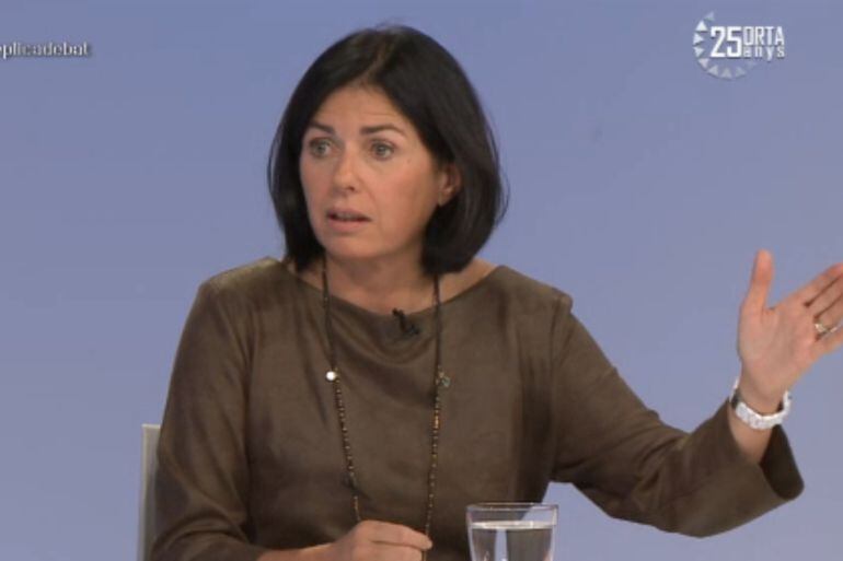 L'exconsellera general, Meritxell Mateu, durant l'entrevista a ATV.