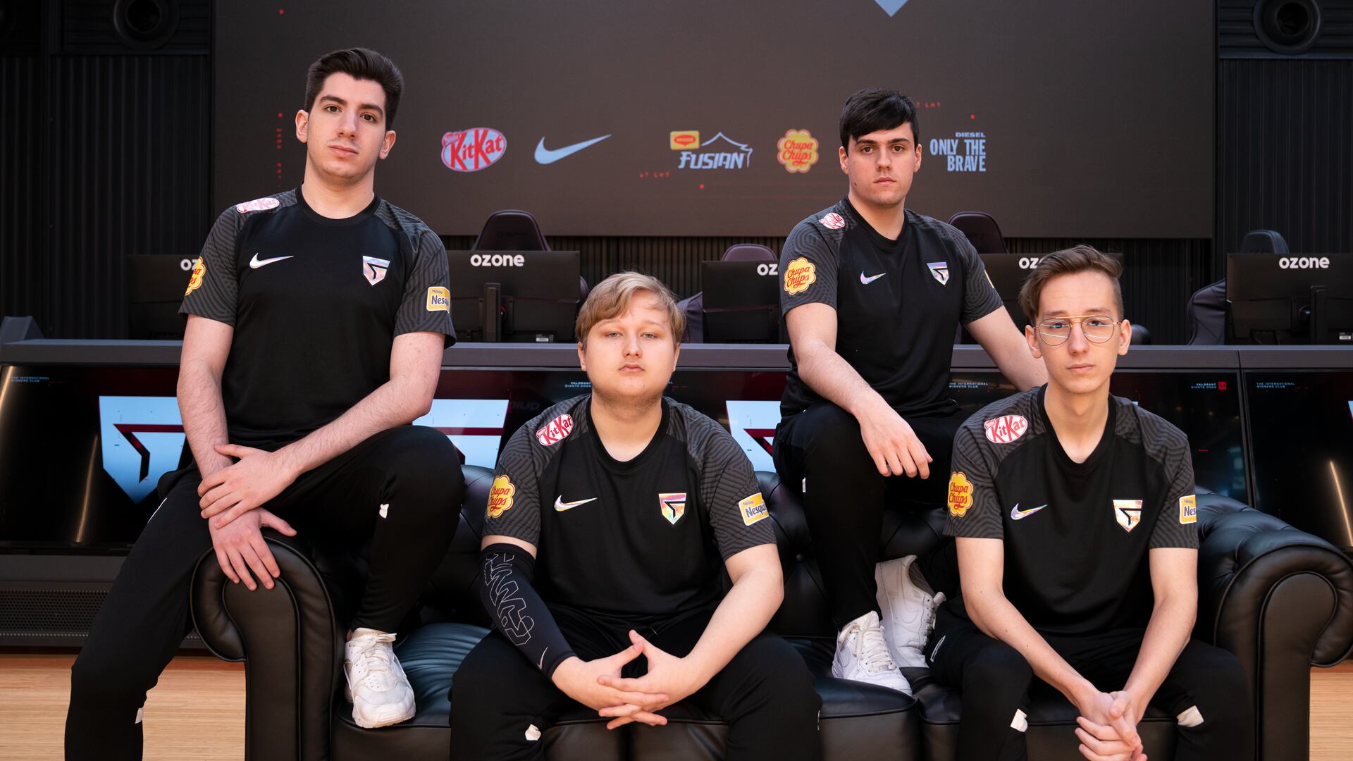 El equipo de Giants prosigue la semana con victorias sobre Team Heretics en Valorant y League of Legends