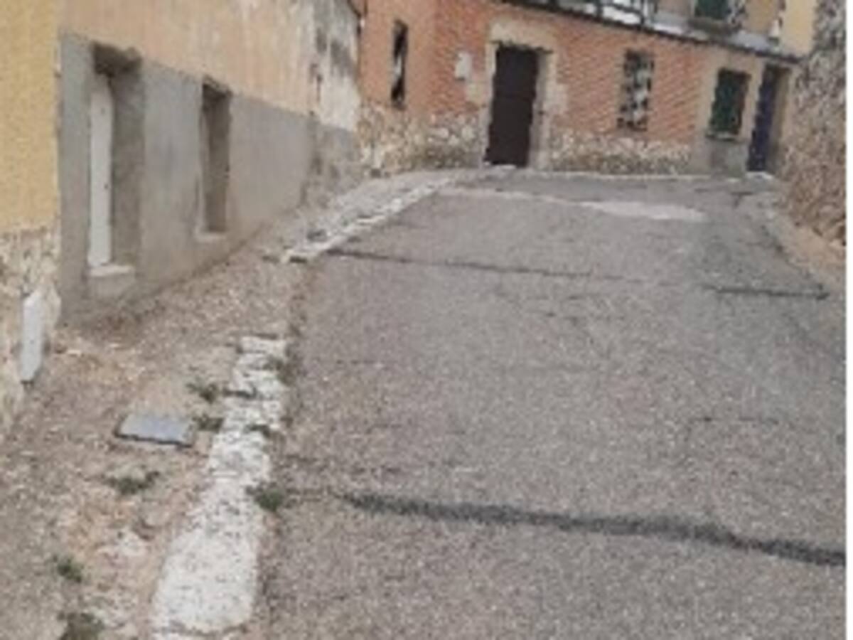 Vecinas de Mélida exigen mejoras a Ayuntamiento y Diputación