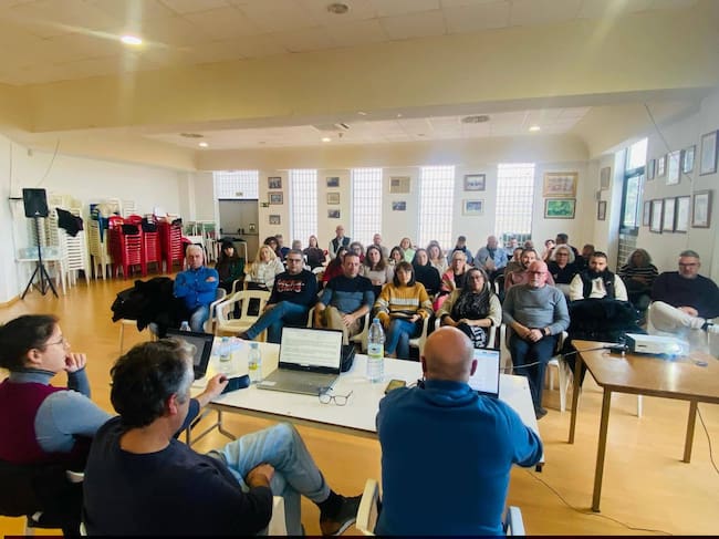 Asistentes a la asamblea