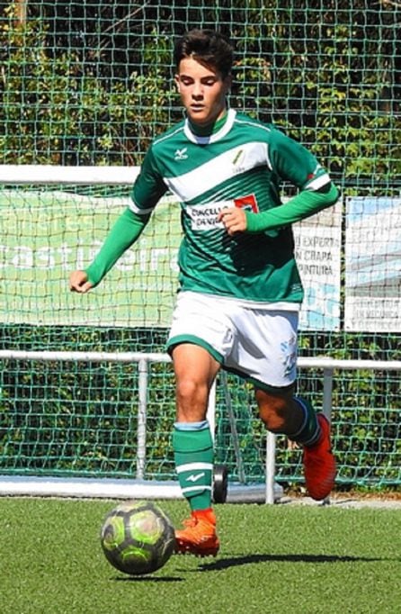 Fabio Soto, jugando con el Coruxo FC