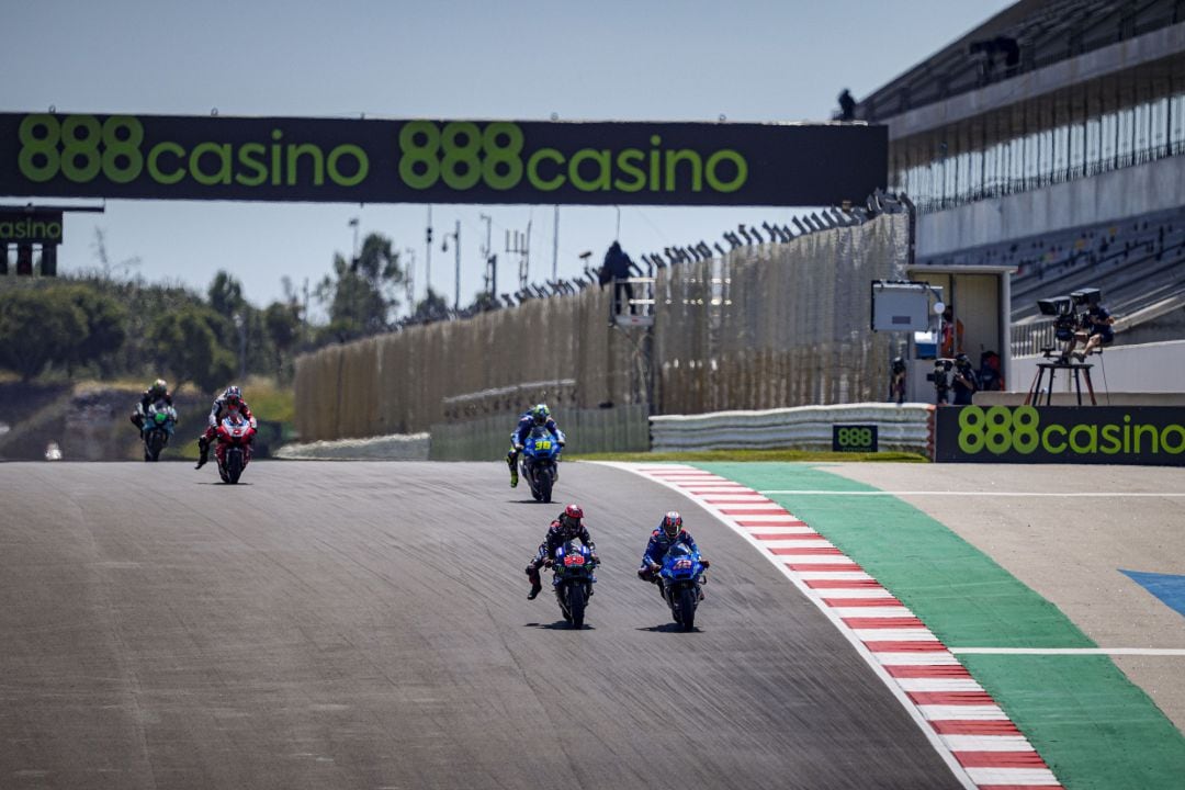 Quartararo, Fernández y Acosta vencen en Portimao