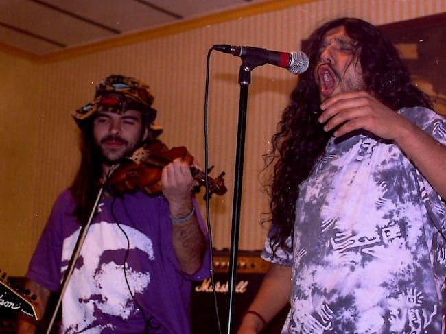 Actuación rockera en Las Marismas