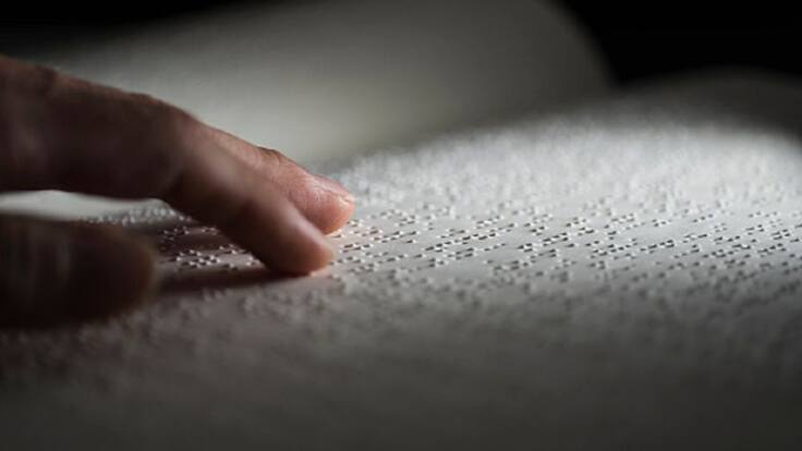 Ana Zabalza, una joven invidente que denuncia "discriminación indirecta" en su trabajo en Salud (11/08/2020)