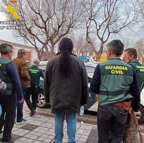 Momento de la detención por la Guardia Civil