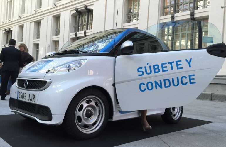 Imagen de un vehículo de Car2Go