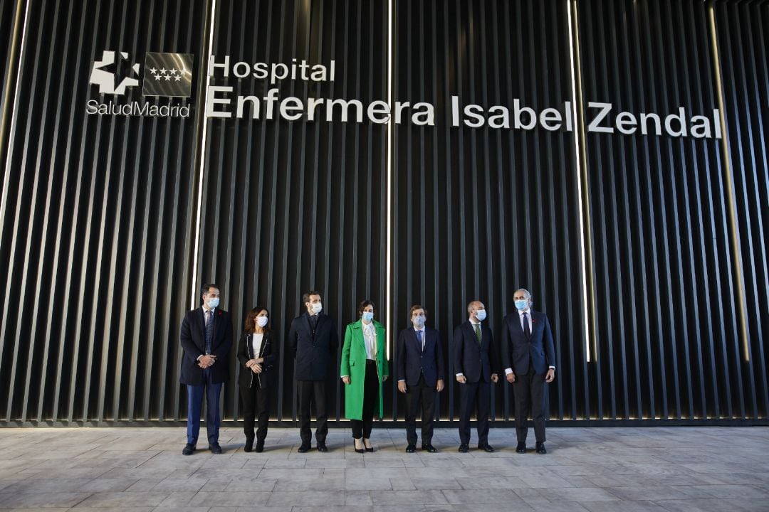 FOTOGALERÍA | Las imágenes de la inauguración del hospital de pandemias Isabel Zendal.