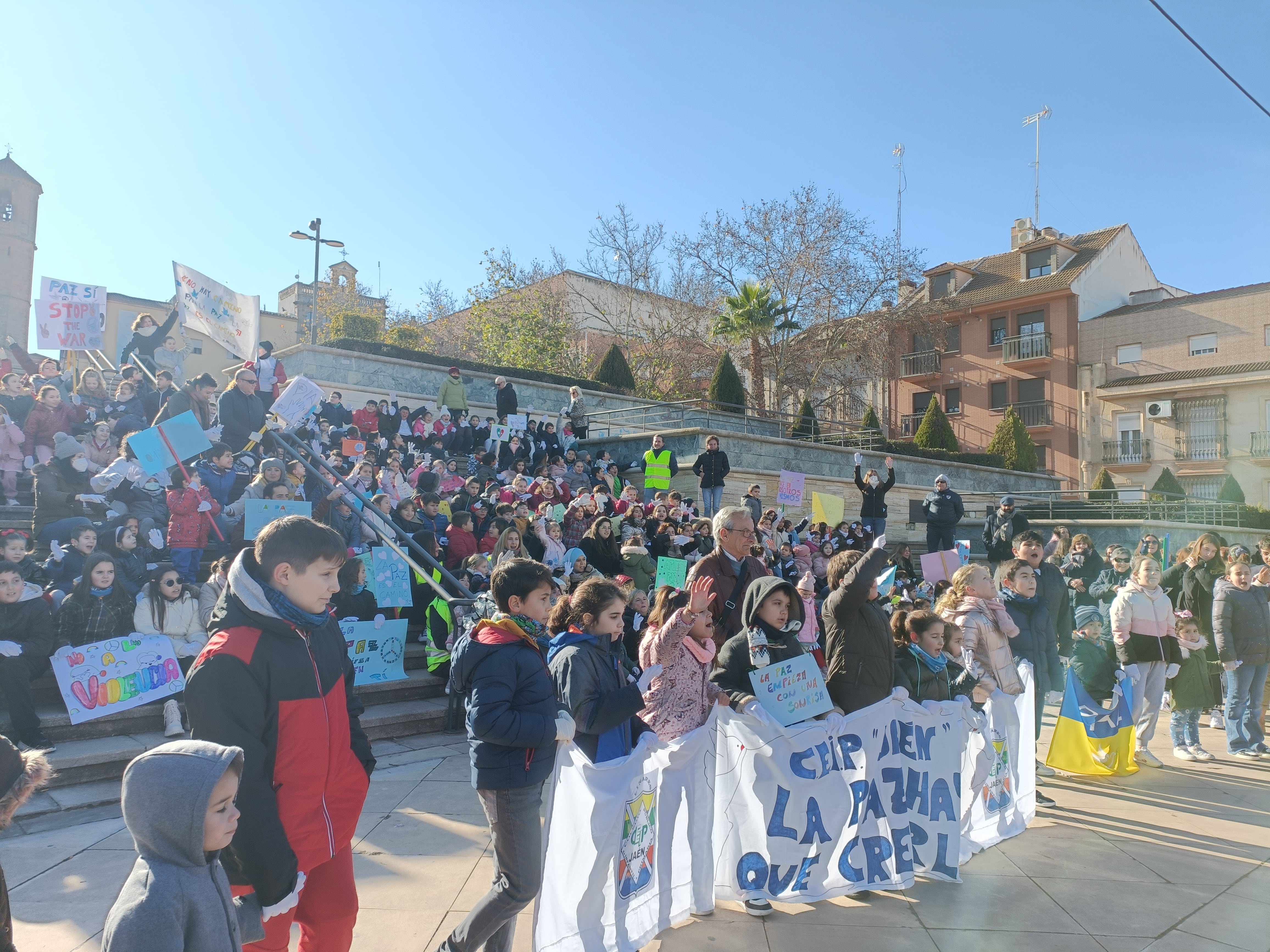 El CEIP Jaén de Linares celebra el Día de la Paz.