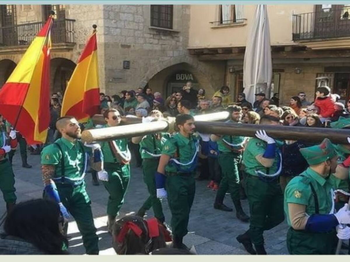 La Legión desfila al Carnaval de Montblanc