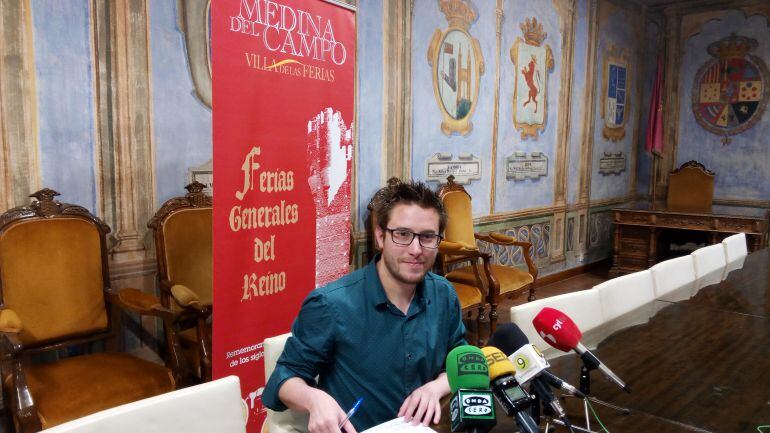 El concejal de festejos y ferias, José María Magro, en presenta la Feria de Espectáculos Taurinos