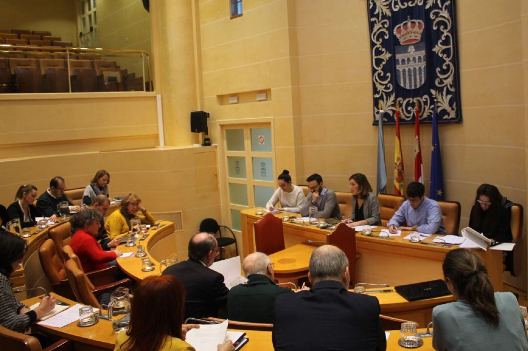 El Consejo sectorial de salud ampliará el Mapa de los recursos sanitarios de Segovia  
 