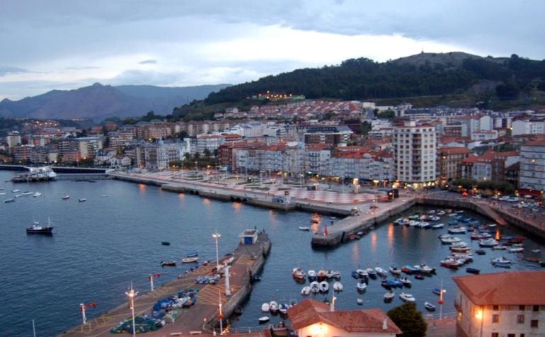 Panorámica de la ciudad de Castro Urdiales.