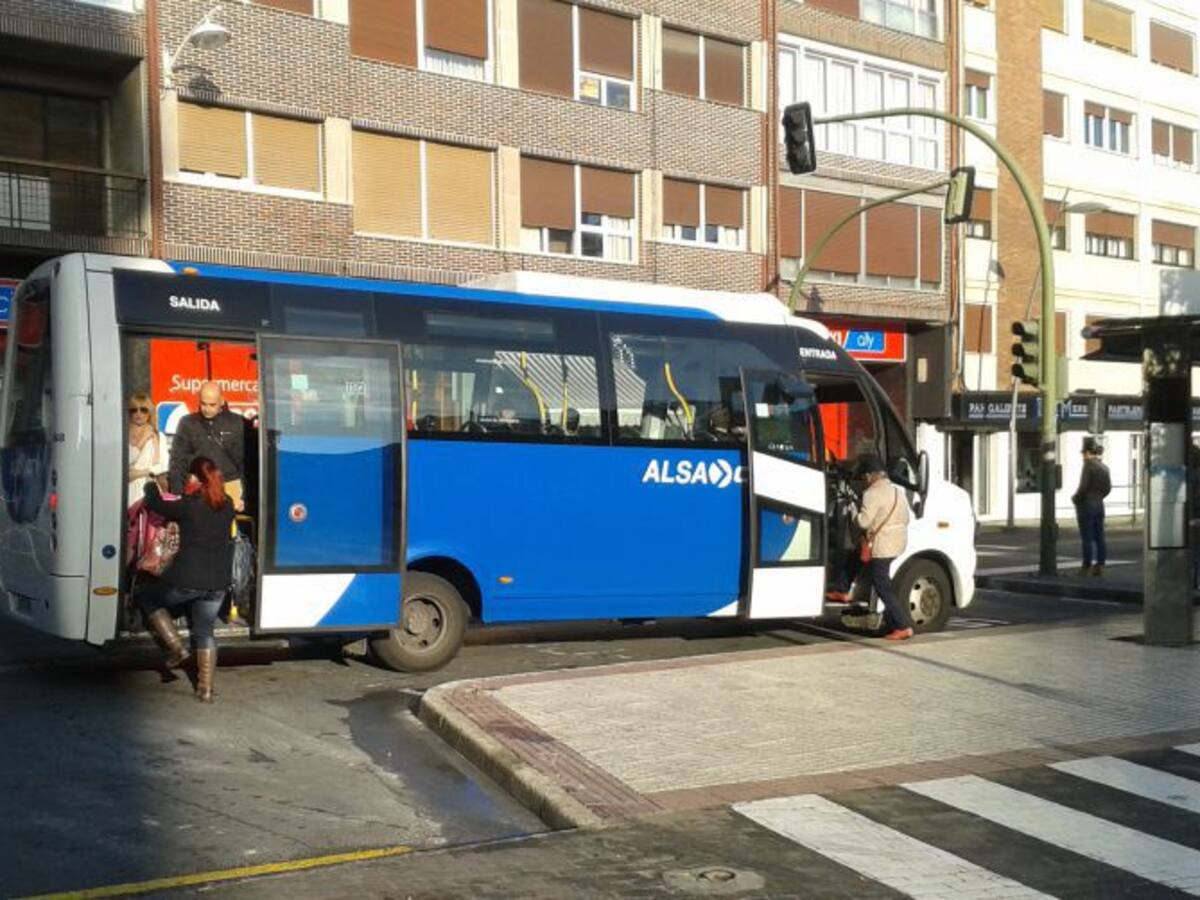 La Generalitat quiere “poner orden” en el transporte interurbano