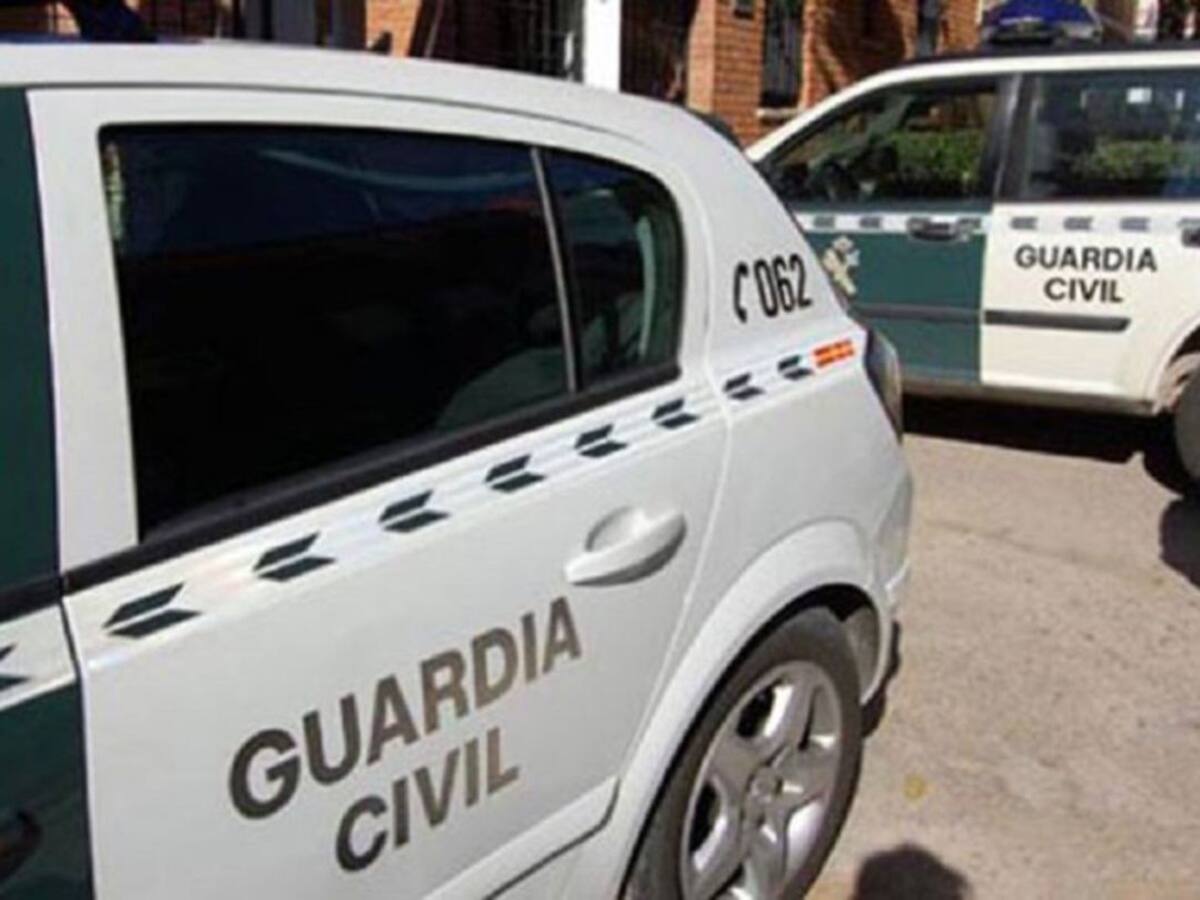 La Guardia Civil intercepta a un hombre de 88 años que circulaba en sentido contrario por la A66