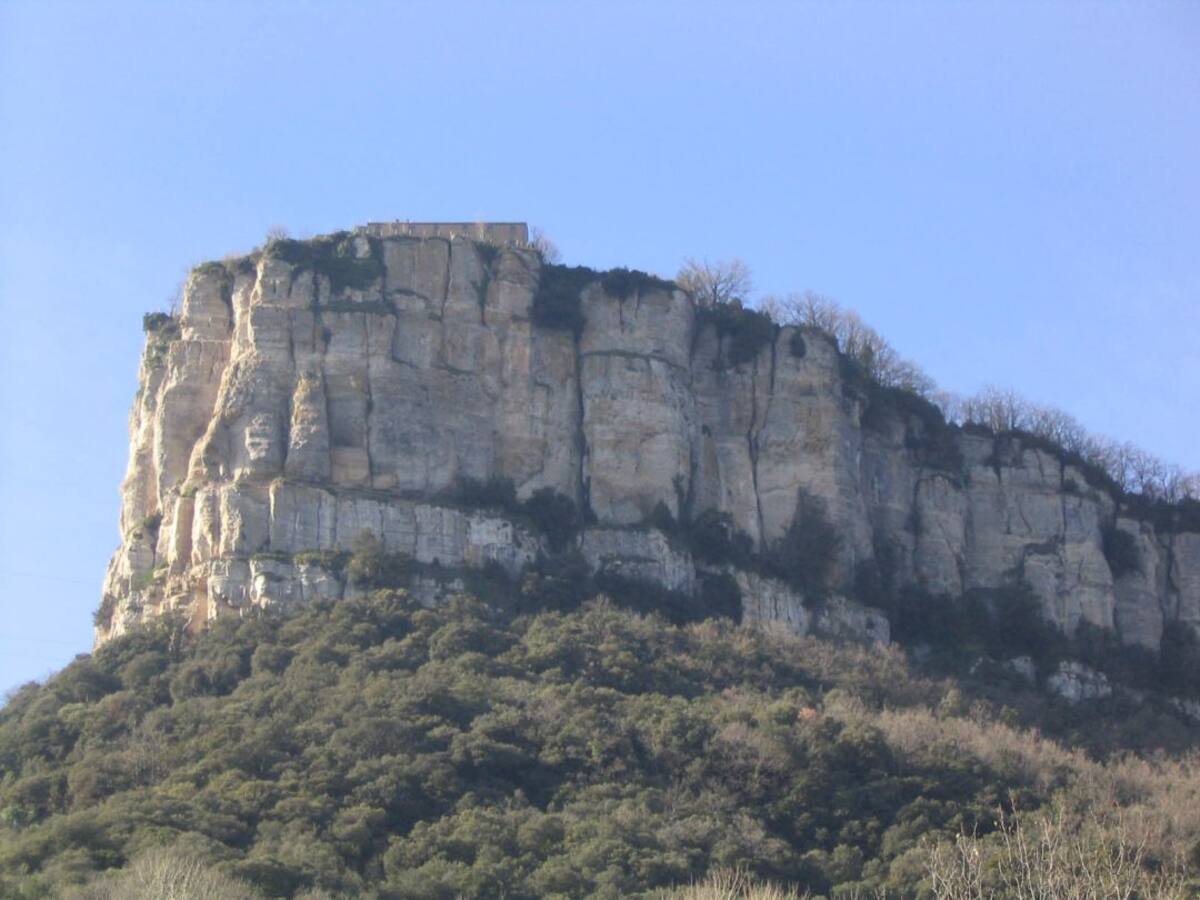 Els micropobles denuncien els pocs controls policials del cap de setmana