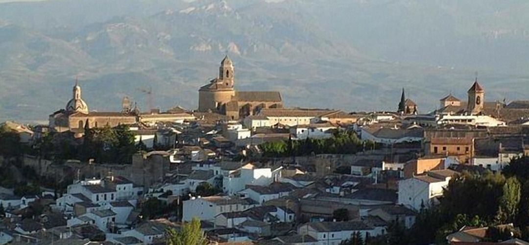 La Diputación provincial promueve una acción turística para que los jiennenses conozcan su propia provincia.