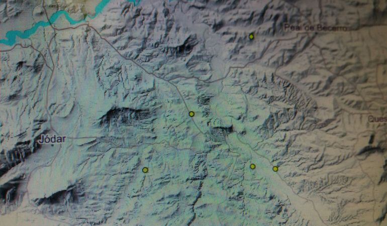 Mapa con la serie de terremotos en los tres últimos días