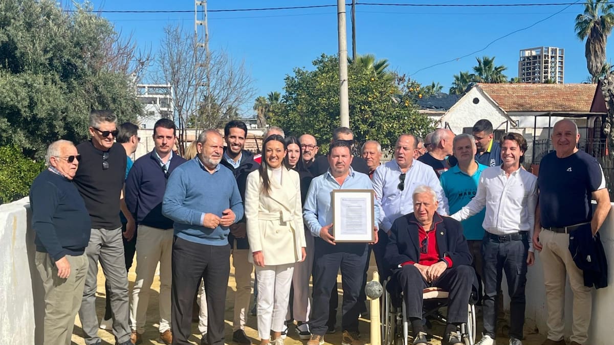 La Federación de Peñas Huertanas celebra la declaración de los bolos huertanos como BIC con una exhibición en su sede
