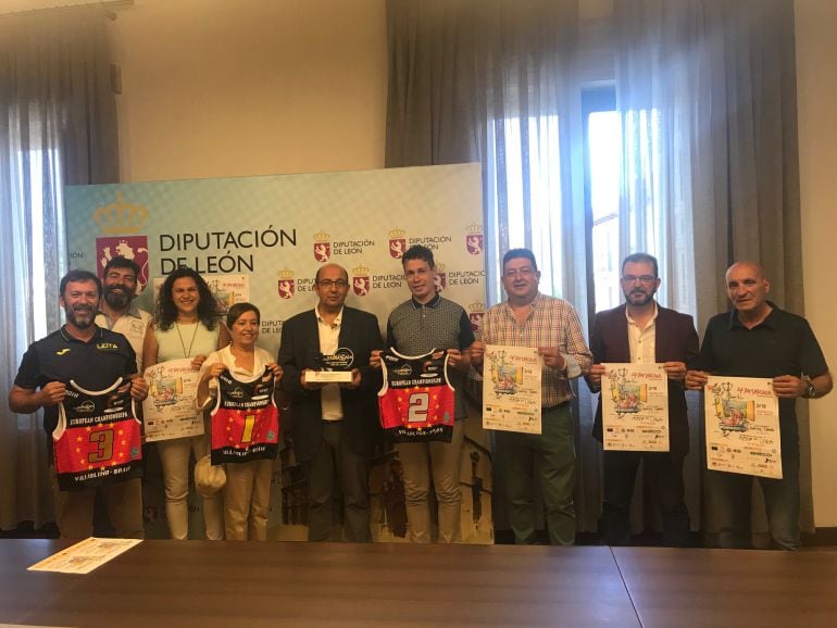 La Diputación de León ha acogido la presentación de la Xamascada &quot;Valle de Laciana&quot;