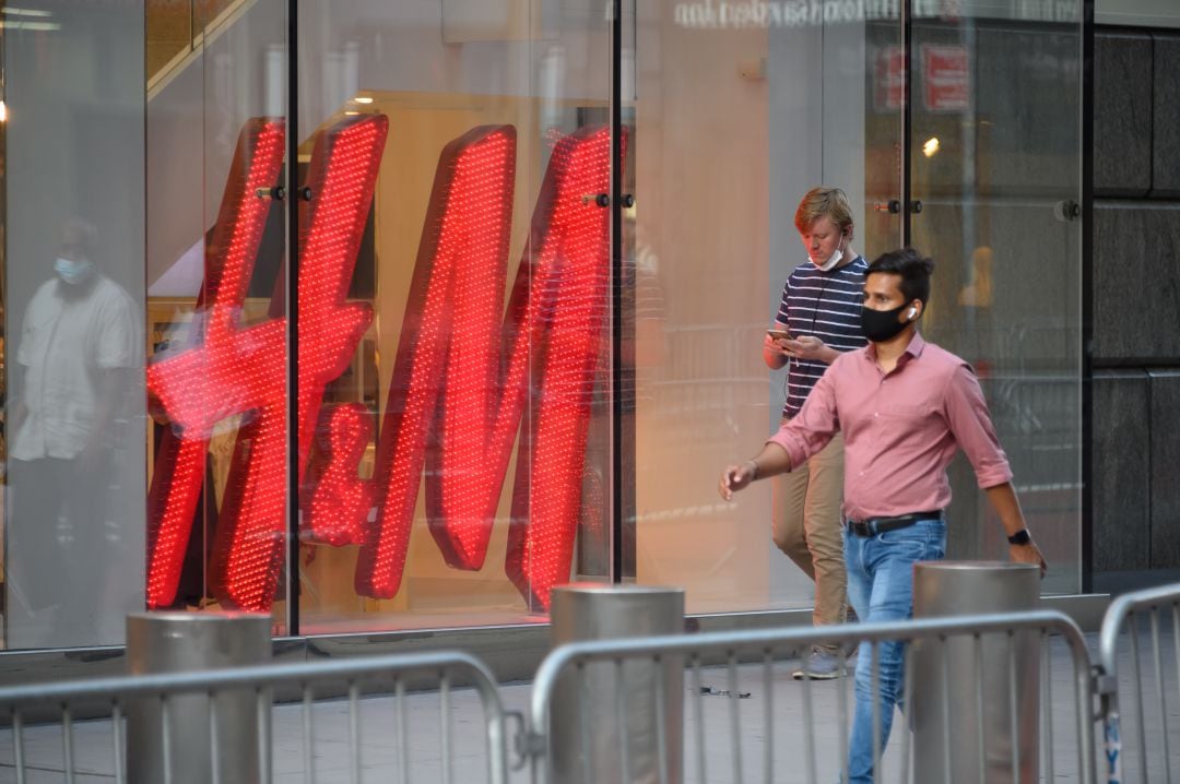 Fachada de una tienda de H&M en Nueva York