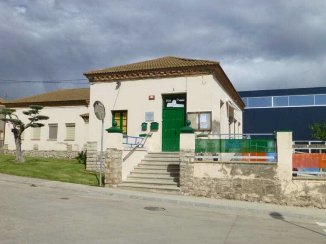 L'escola de La Ràpita, a la Noguera, va reobrir el curs 2005-06 després d'un temps tancada.
