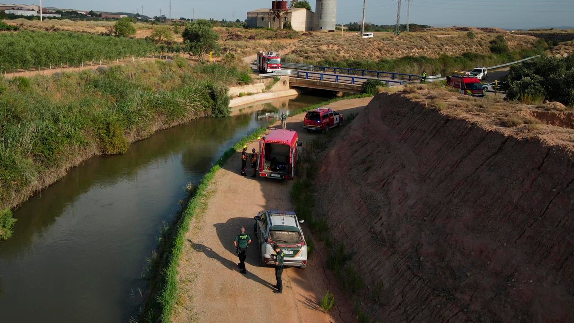 Recate del cuerpo sin vida de un varón en el Canal de Lodosa