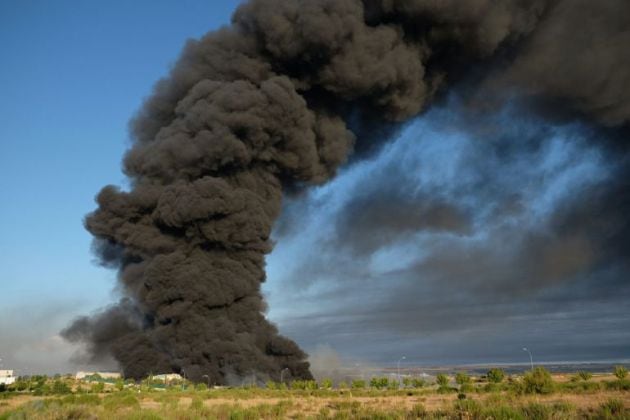 Nube del incendio de Chiloeches