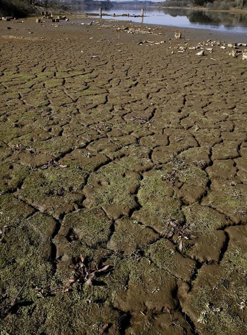 Aspecto que presenta el embalse de Cecebre, en el concello coruñés de Cambre (EFE)