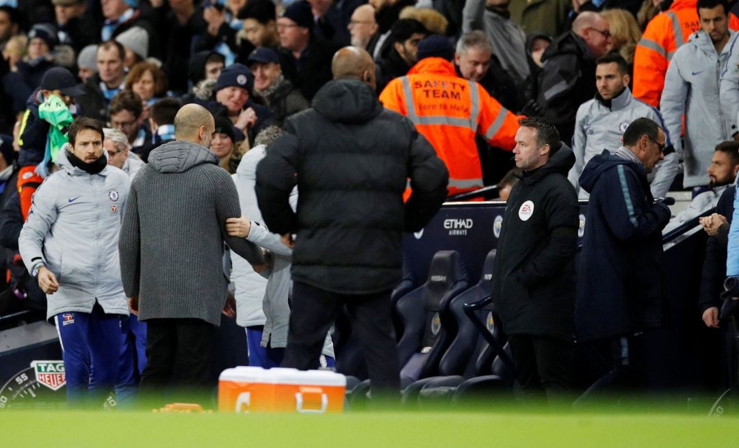 Maurizio Sarri se marchó a vestuarios sin saludar a Guardiola