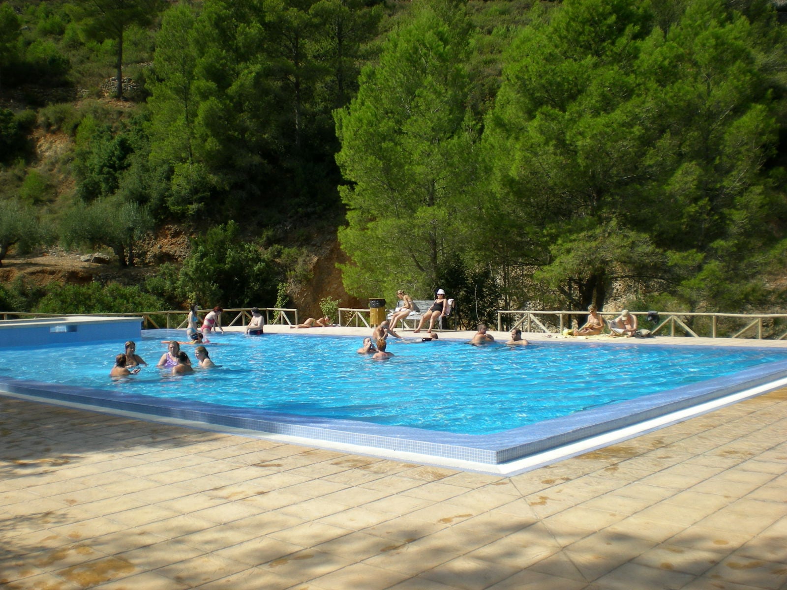 Piscina de la Salaella en Vallada