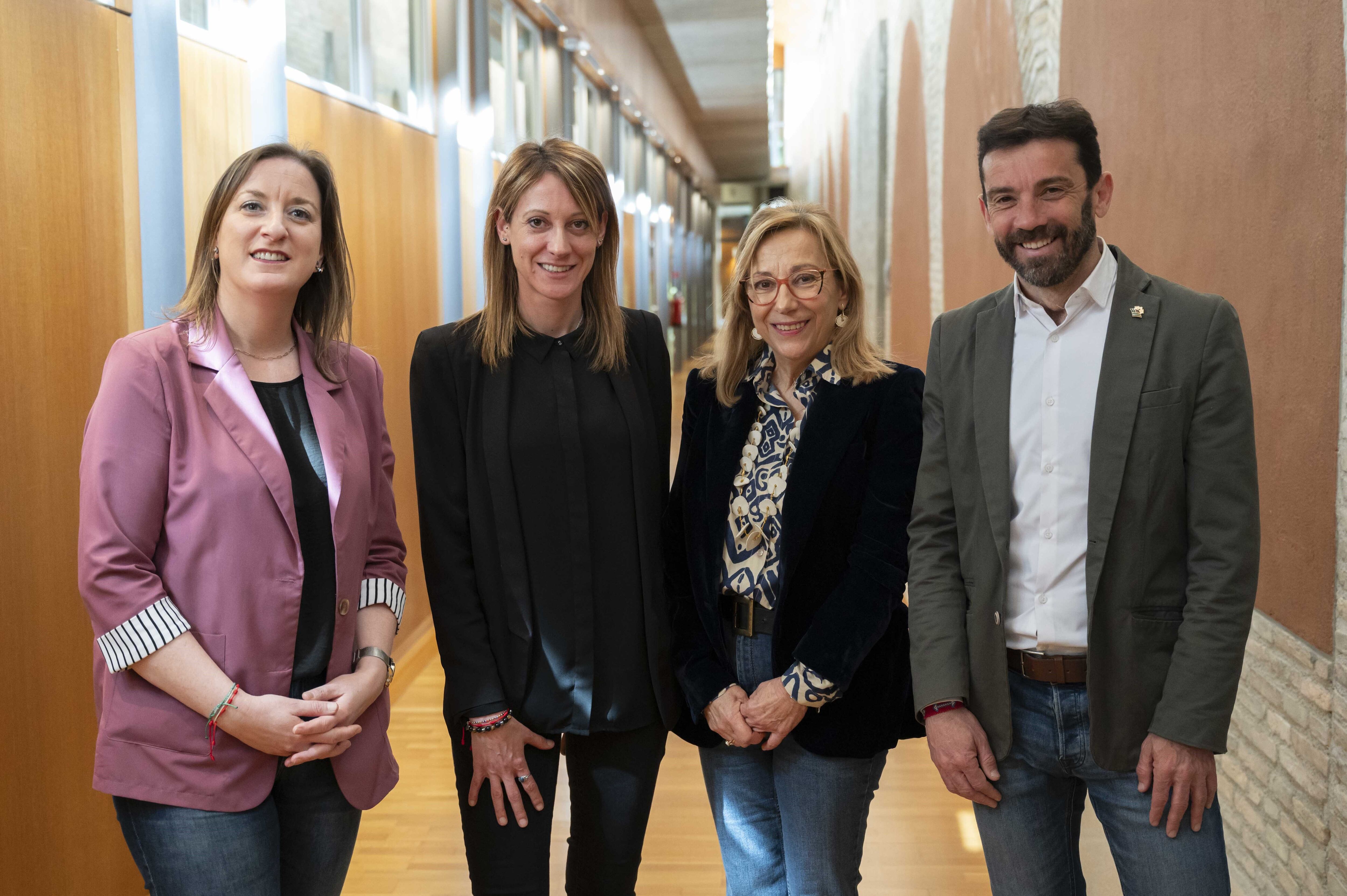 María Rodrigo Lorena Cajal Isabel Manglano y Enrique Pueyo. Foto: Psoe