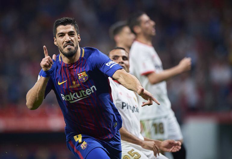 Suárez celebra uno de sus goles