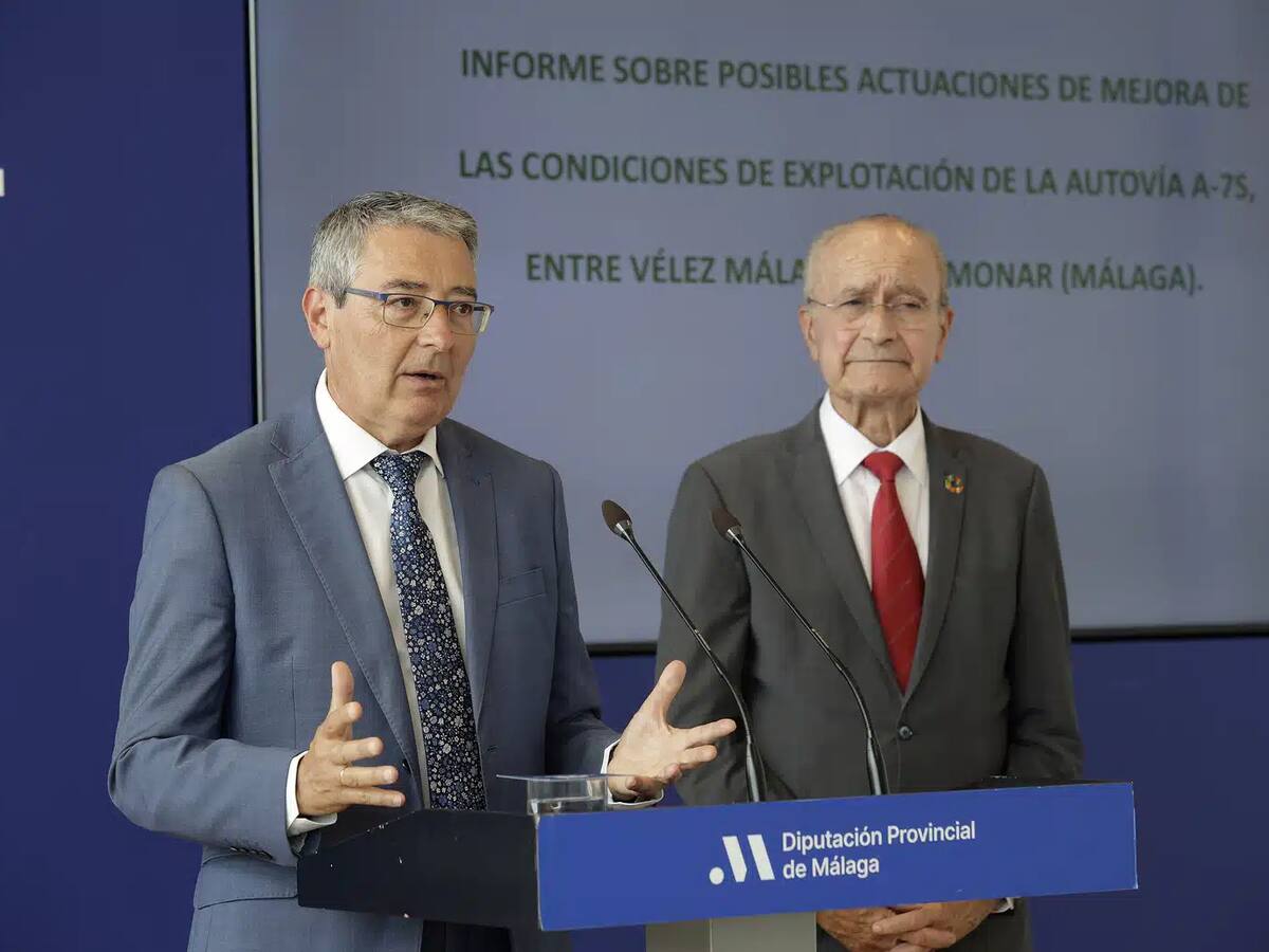 Málaga y Rincón de la Victoria proponen actuaciones en siete enlaces para aliviar los atascos en la A-7