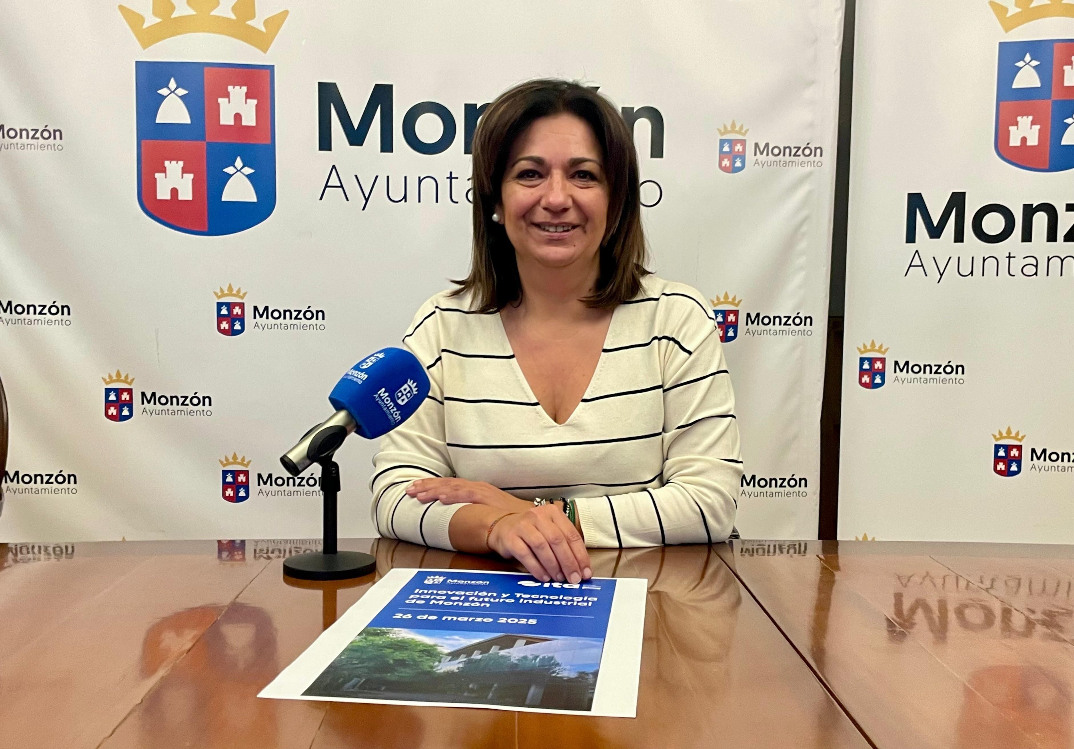 Sonia Bastinos, concejal de Transformación Digital del Ayuntamiento de Monzón