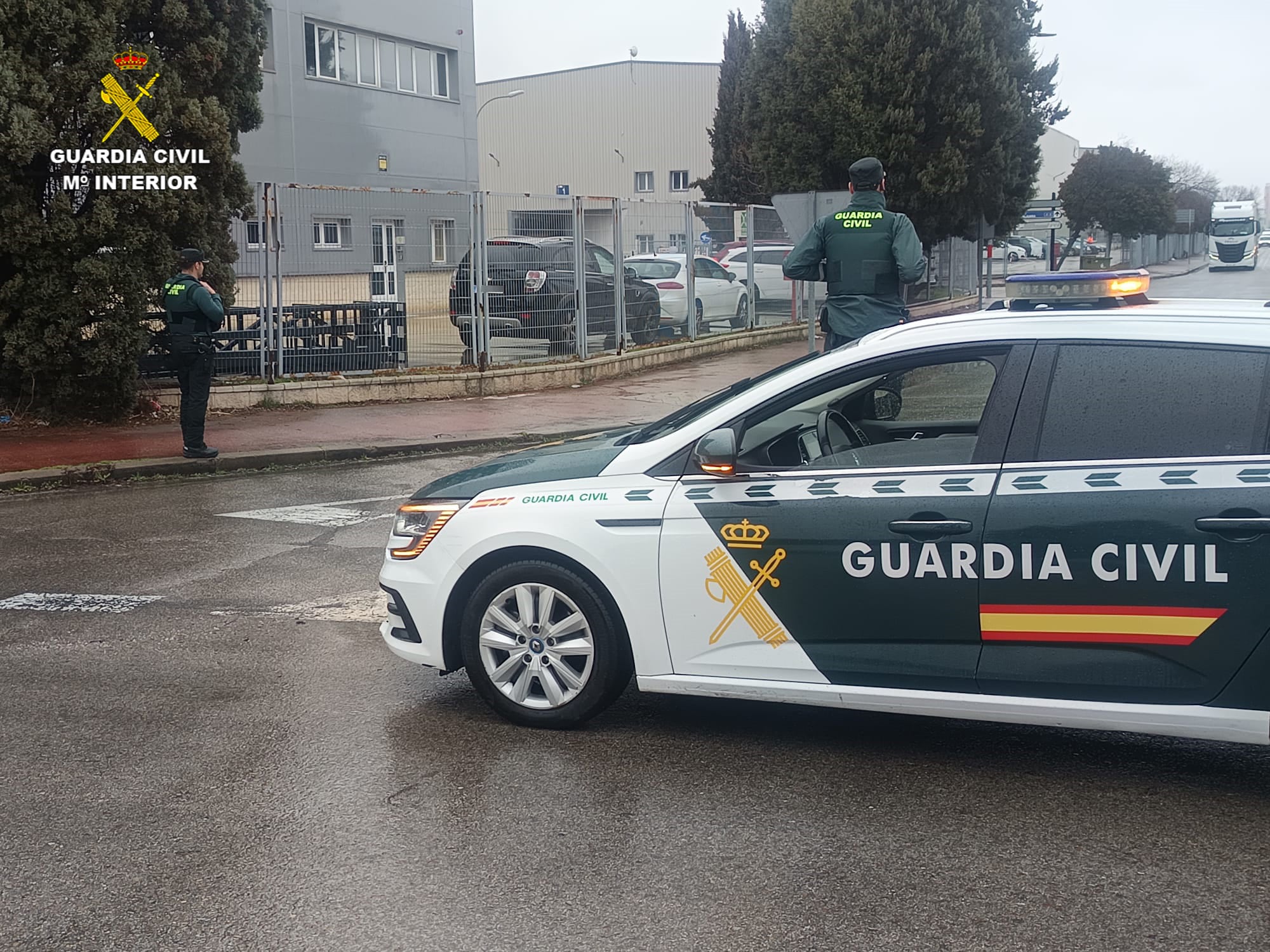Patrulla Guardia Civil en Azuqueca de Henares