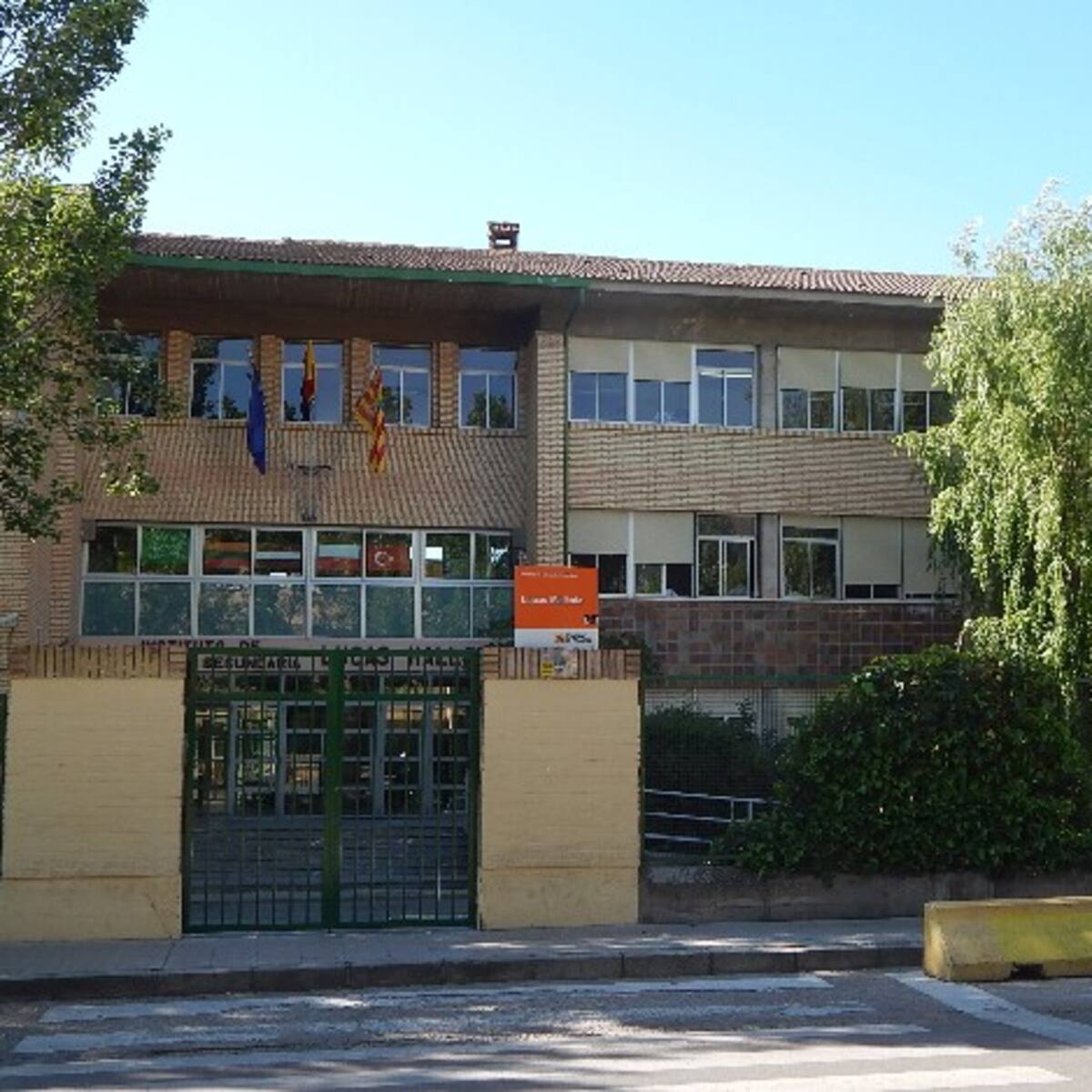 CGT denuncia el retraso de la adjudicación de plazas para el profesorado interino