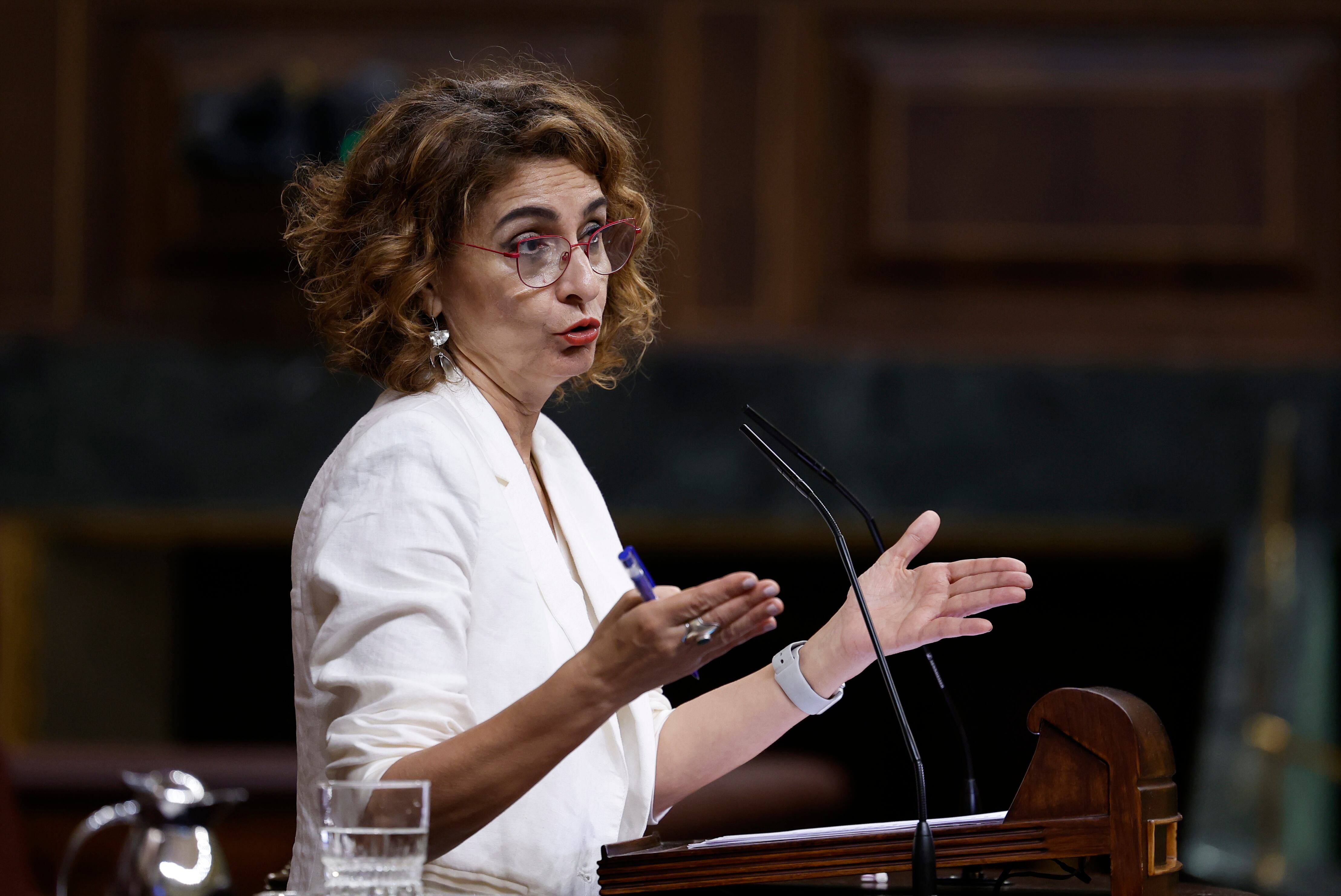 La vicepresidenta primera del Gobierno y ministra de Hacienda y Función Pública, María Jesús Montero